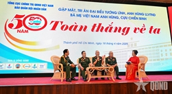 Bản hùng ca toàn thắng